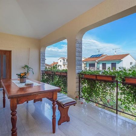 Ferienwohnung Beta A2+1 Poreč Exterior foto